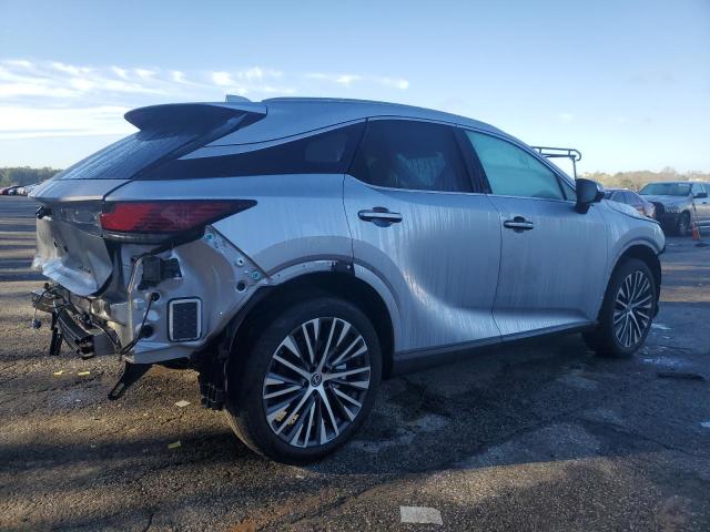 Photo 3 from auction – 2023 LEXUS RX with VIN JTJCHMAA3P2003698