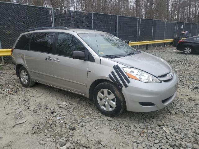 Photo 4 from auction – 2010 TOYOTA SIENNA CE with VIN 5TDKK4CC0AS305027