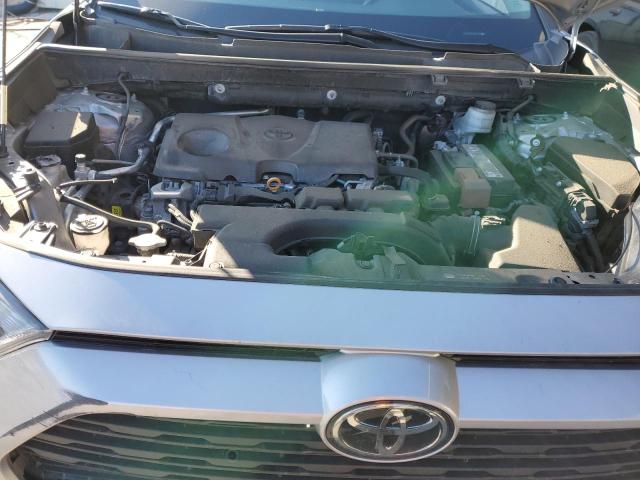 Photo 11 from auction – 2019 TOYOTA RAV4 with VIN 2T3H1RFV1KW034387
