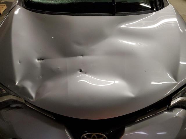 Photo 11 from auction – 2017 TOYOTA RAV4 LE with VIN 2T3BFREV2HW643005
