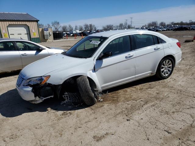Photo 1 from auction – 2014 CHRYSLER 200 TOURIN with VIN 1C3CCBBG8EN106480