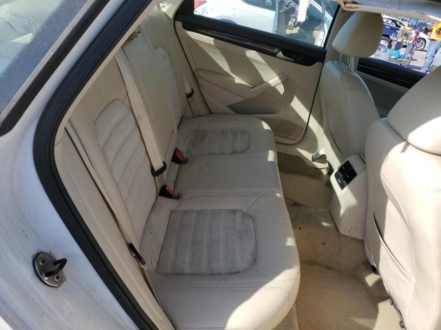 Photo 10 from auction – 2014 VOLKSWAGEN PASSAT SEL with VIN 1VWCN7A3XEC097579