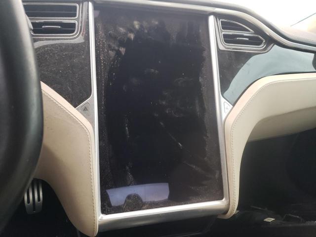 Photo 9 from auction – 2012 TESLA MODEL S with VIN 5YJSA1DN3CFS00961