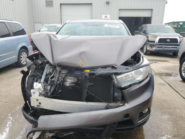 Photo 5 from auction – 2016 TOYOTA HIGHLANDER with VIN 5TDKKRFHXGS142304