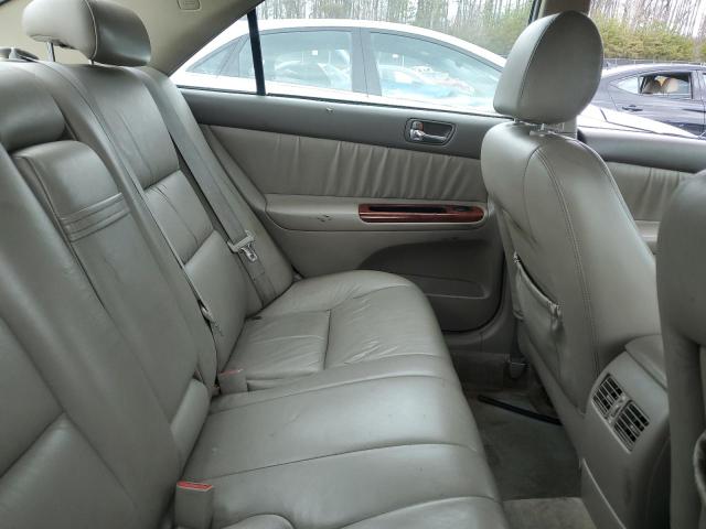 Photo 10 from auction – 2004 TOYOTA CAMRY LE with VIN 4T1BF30K34U063114
