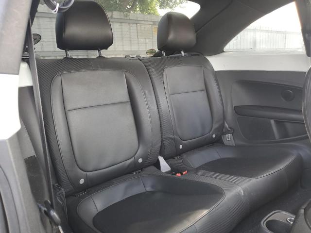 Photo 10 from auction – 2014 VOLKSWAGEN BEETLE with VIN 3VWJ07AT5EM662387