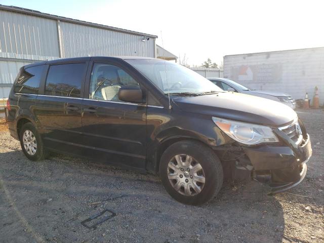 Photo 4 from auction – 2011 VOLKSWAGEN ROUTAN S with VIN 2V4RW4DG0BR695518