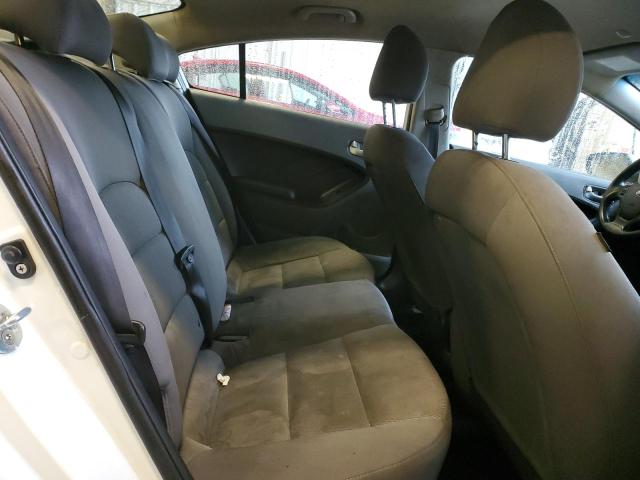 Zdjęcie 10 z aukcji – 2017 KIA FORTE LX z VIN 3KPFK4A74HE039930