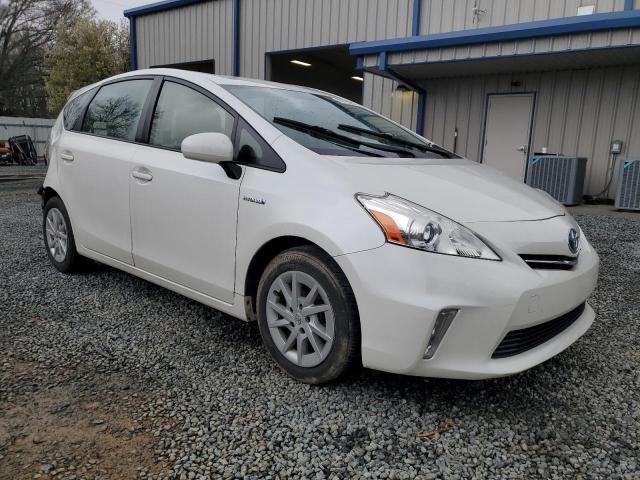 Photo 4 from auction – 2014 TOYOTA PRIUS V with VIN JTDZN3EU3E3331425