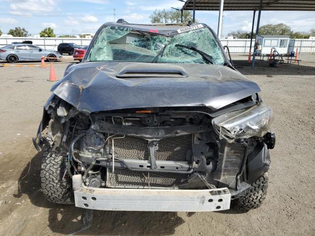 Photo 5 from auction – 2015 TOYOTA 4RUNNER SR with VIN JTEBU5JR2F5251763