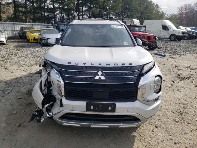 Photo 5 from auction – 2022 MITSUBISHI OUTLANDER with VIN JA4J4VA80NZ016013