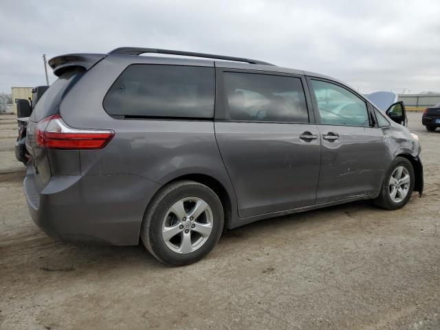Photo 3 from auction – 2017 TOYOTA SIENNA LE with VIN 5TDKZ3DC1HS856176