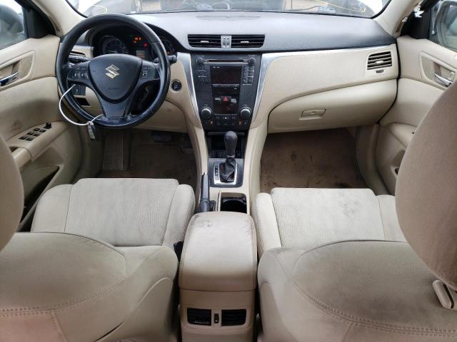 Photo 8 from auction – 2011 SUZUKI KIZASHI with VIN JS2RE9A37B6110393