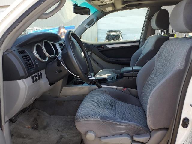 Photo 7 from auction – 2004 TOYOTA 4RUNNER SR with VIN JTEBU14R640036059