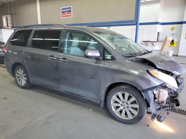 Photo 4 from auction – 2012 TOYOTA SIENNA XLE with VIN 5TDDK3DC4CS044621