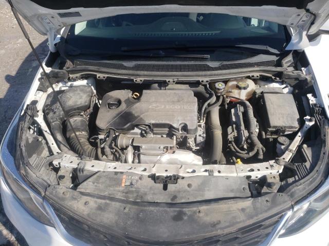 Photo 11 from auction – 2017 CHEVROLET CRUZE with VIN 1G1BE5SM9H7213628