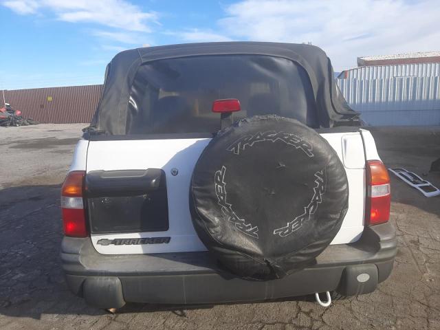 Photo 6 from auction – 2001 CHEVROLET TRACKER with VIN 2CNBE18C116900909