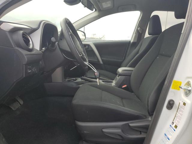 Photo 7 from auction – 2017 TOYOTA RAV4 LE with VIN 2T3BFREV0HW607961