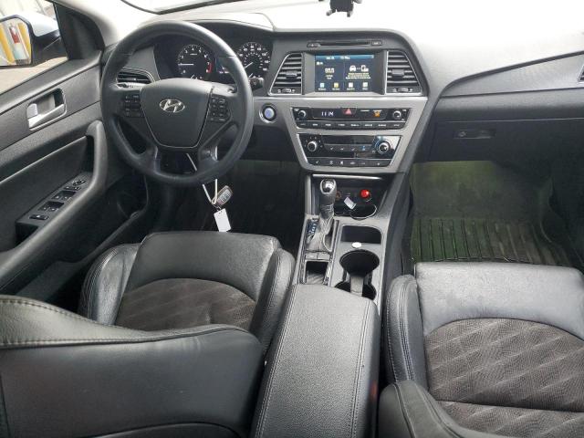 Photo 8 from auction – 2017 HYUNDAI SONATA SPO with VIN 5NPE34AF1HH447135