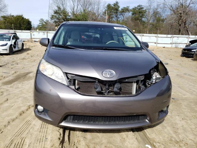 Photo 5 from auction – 2011 TOYOTA SIENNA XLE with VIN 5TDYK3DC7BS168639