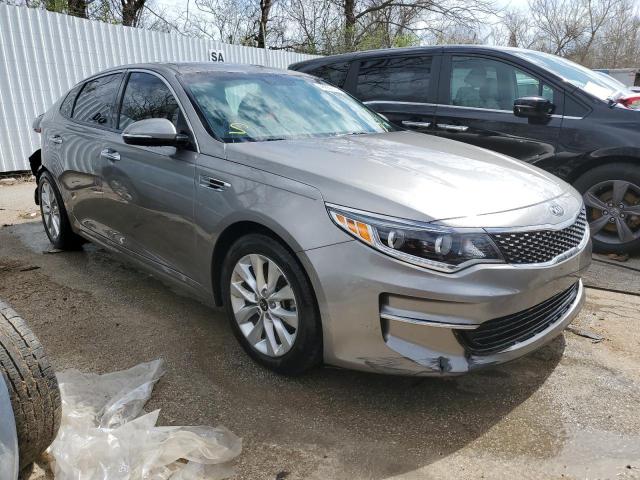 Photo 4 from auction – 2016 KIA OPTIMA EX with VIN 5XXGU4L35GG106629