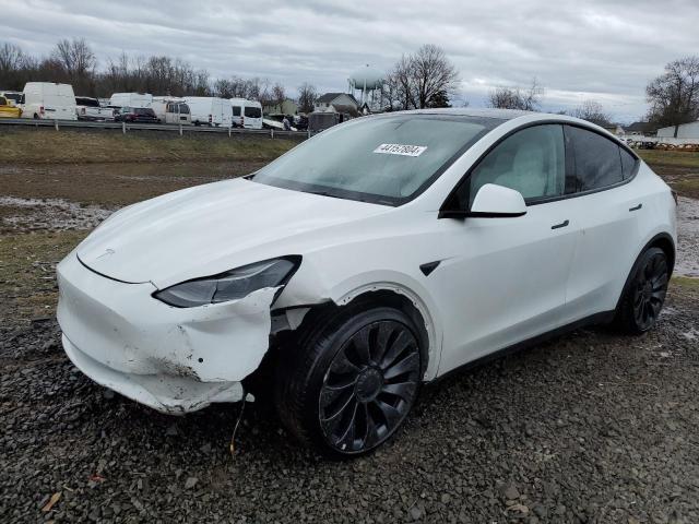 TESLA MODEL Y 2022 with VIN 7SAYGDEF3NF405073 - Photo from auction