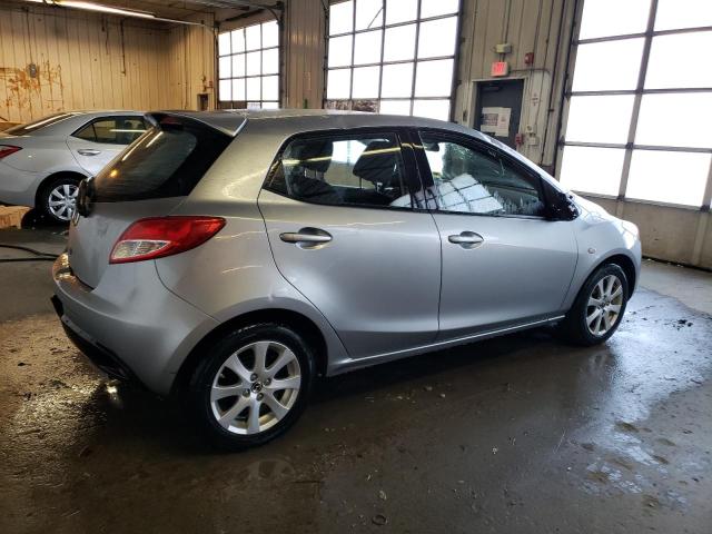 Photo 3 from auction – 2013 MAZDA MAZDA2 with VIN JM1DE1LY0D0158533