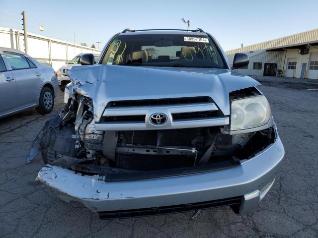Photo 5 from auction – 2004 TOYOTA 4RUNNER SR with VIN JTEBU14R240030971