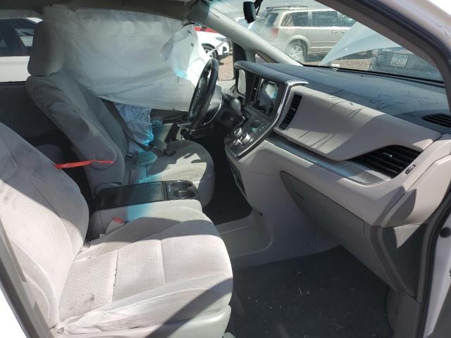 Photo 7 from auction – 2015 TOYOTA SIENNA LE with VIN 5TDKK3DC5FS610118