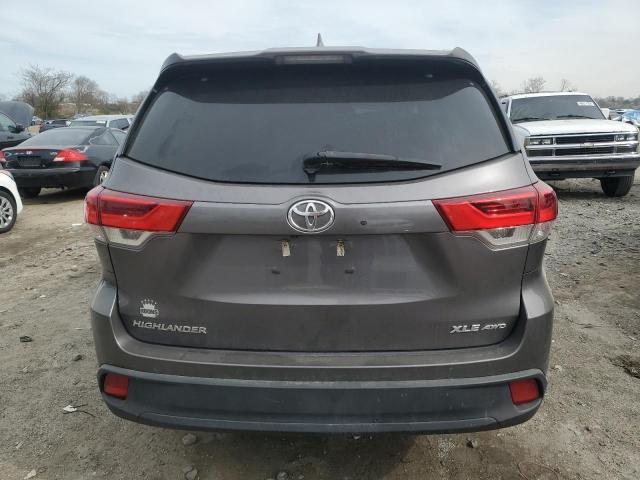 Photo 6 from auction – 2017 TOYOTA HIGHLANDER with VIN 5TDJZRFH5HS462168