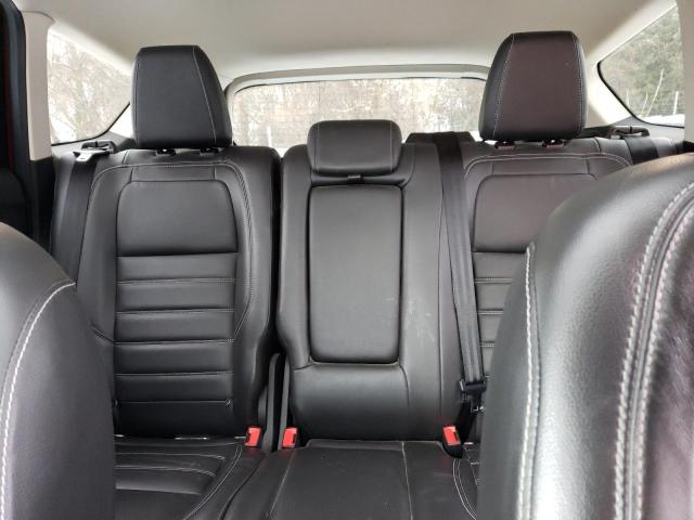Foto 10 de la subasta – 2017 FORD ESCAPE TIT con VIN 1FMCU9J97HUC36552