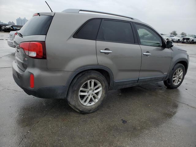 Photo 3 from auction – 2014 KIA SORENTO LX with VIN 5XYKTCA66EG450161