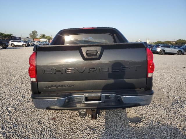 Photo 6 from auction – 2004 CHEVROLET AVALANCHE with VIN 3GNEK12T44G329483