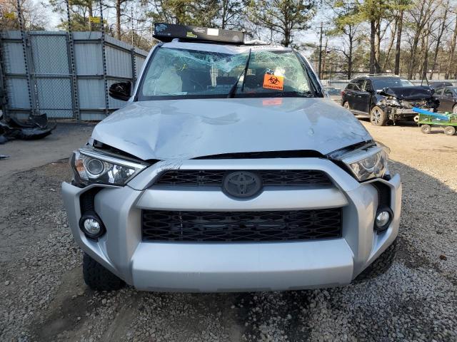 Photo 5 from auction – 2016 TOYOTA 4RUNNER SR with VIN JTEBU5JR8G5404874