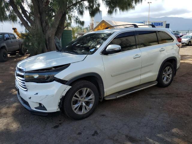 TOYOTA HIGHLANDER 2015 with VIN 5TDZKRFH6FS049616 - Photo from auction