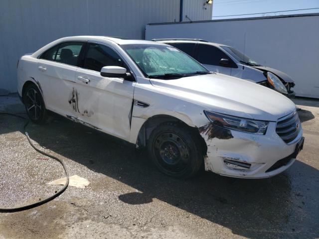 Photo 4 from auction – 2015 FORD TAURUS SEL with VIN 1FAHP2E85FG116096