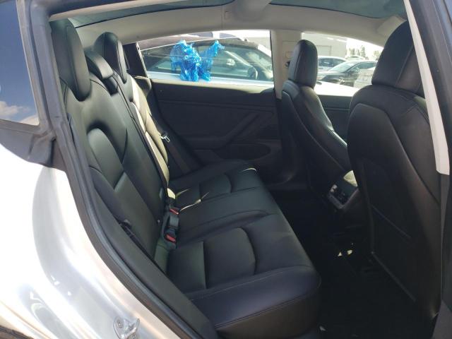 Photo 10 from auction – 2018 TESLA MODEL 3 with VIN 5YJ3E1EA3JF037231