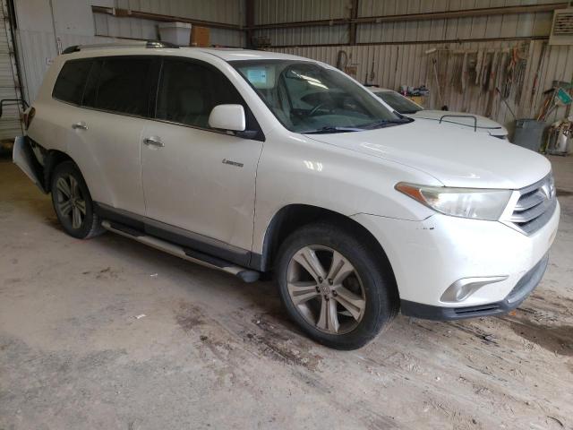 Photo 4 from auction – 2013 TOYOTA HIGHLANDER with VIN 5TDYK3EH0DS103225