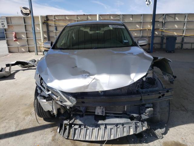 Photo 5 from auction – 2019 NISSAN SENTRA S with VIN 3N1AB7AP1KY205468