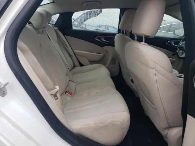 Photo 10 from auction – 2015 CHRYSLER 200 LIMITE with VIN 1C3CCCAB2FN670705