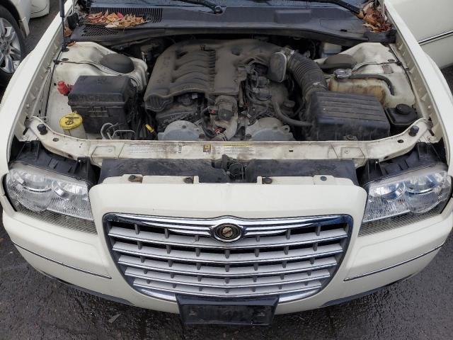 Photo 11 from auction – 2010 CHRYSLER 300 TOURIN with VIN 2C3CA5CV1AH142759