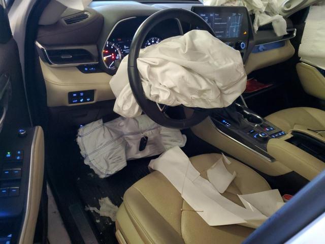 Photo 8 from auction – 2022 TOYOTA HIGHLANDER with VIN 5TDDZRBH9NS570212