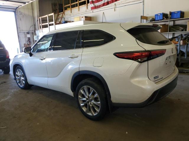 Photo 2 from auction – 2022 TOYOTA HIGHLANDER with VIN 5TDDZRBH9NS570212