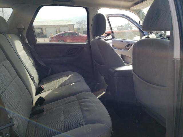 Photo 10 from auction – 2005 FORD ESCAPE XLT with VIN 1FMYU93125KD28477