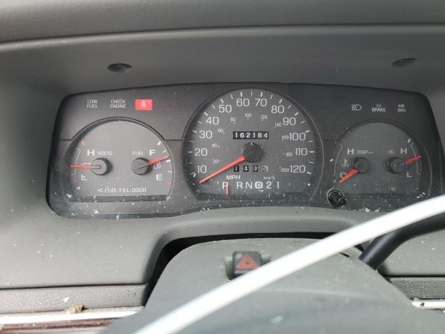 Photo 9 from auction – 2003 MERCURY GRAND MARQ with VIN 2MEFM74W33X666148