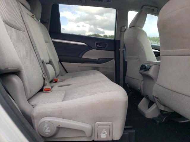 Photo 11 from auction – 2016 TOYOTA HIGHLANDER with VIN 5TDZKRFH3GS177278
