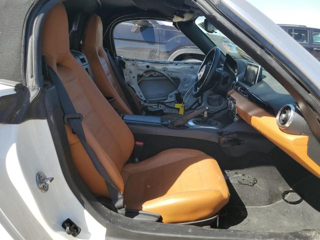 Photo 10 from auction – 2017 FIAT 124 SPIDER with VIN JC1NFAEK0H0104145