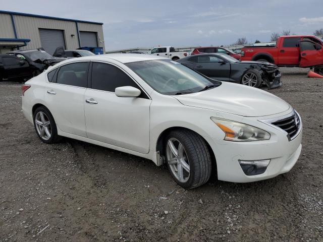 Photo 4 from auction – 2015 NISSAN ALTIMA 2.5 with VIN 1N4AL3AP0FC211091