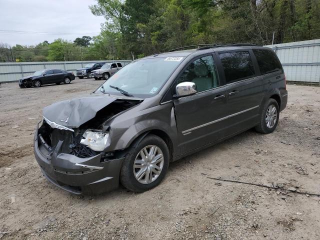CHRYSLER TOWN & COU 2010 with VIN 2A4RR5DX3AR286915 - Photo from auction