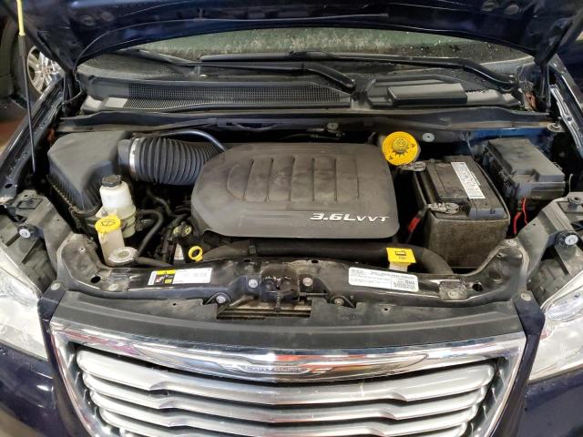 Photo 12 from auction – 2016 CHRYSLER TOWN & COU with VIN 2C4RC1JG8GR136134